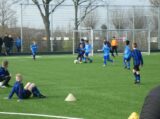 S.K.N.W.K. JO10-1 - FC De Westhoek '20 JO10-2 (competitie) seizoen 2021-2022 (voorjaar - 4e fase)) (43/145)